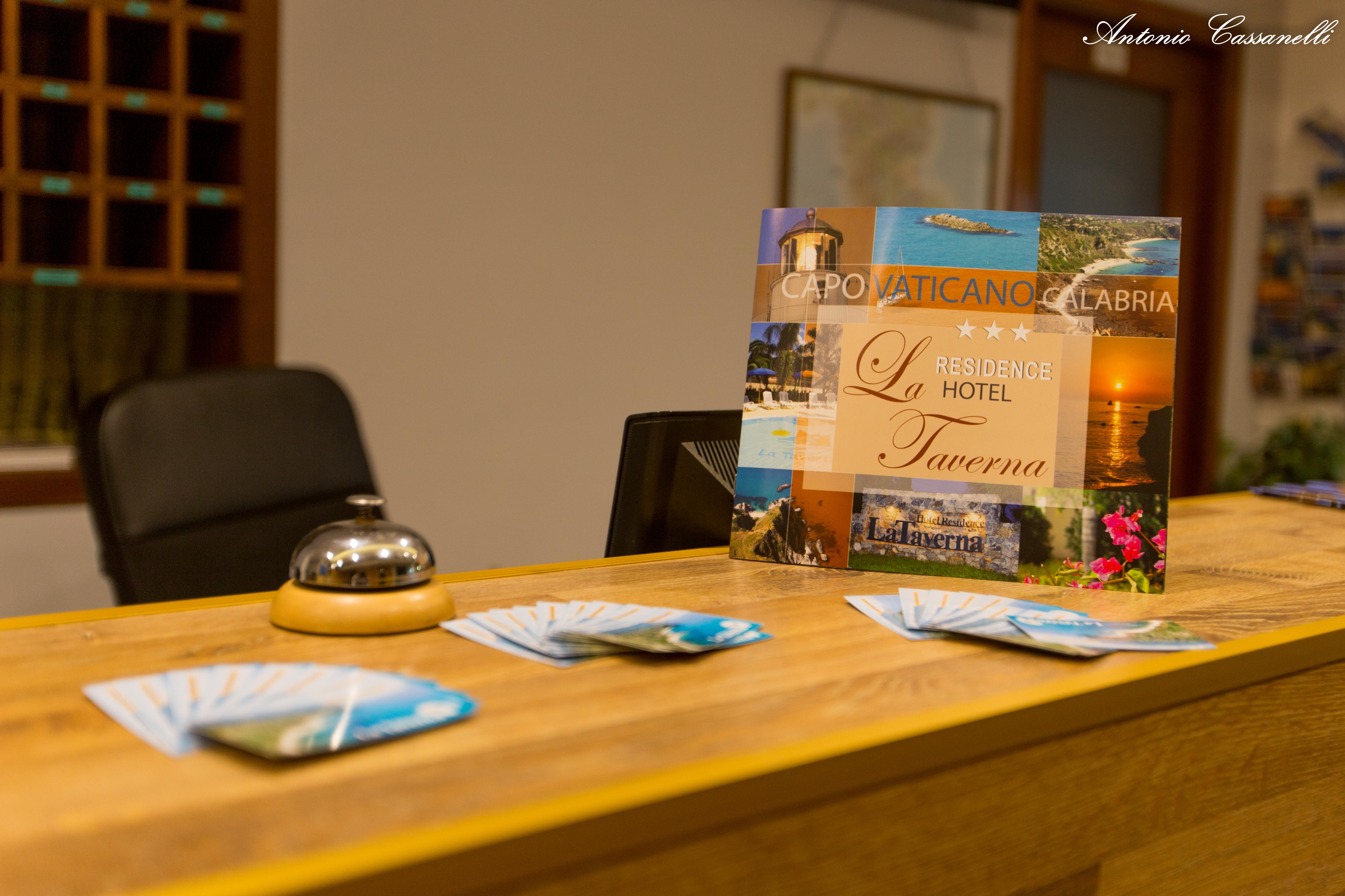 Residence Hotel La Taverna カーポ・ヴァチカーノ エクステリア 写真